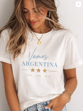 Vestido negro en Instagram